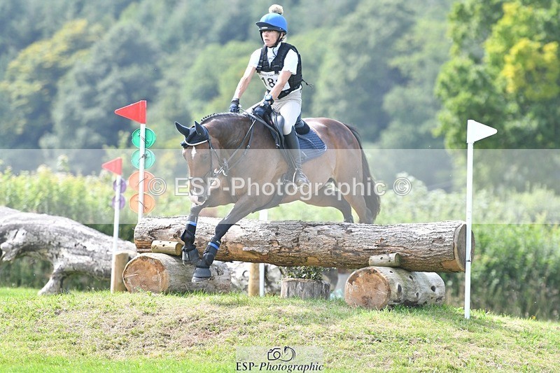 240803-150627-08132 - 181-Charlotte_Bradbury-KENSINGTON_EMPIRE