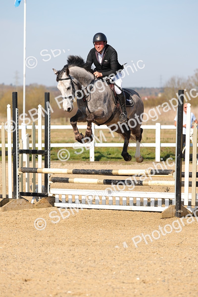 SBM_000326 - Class 1 - Clear Round