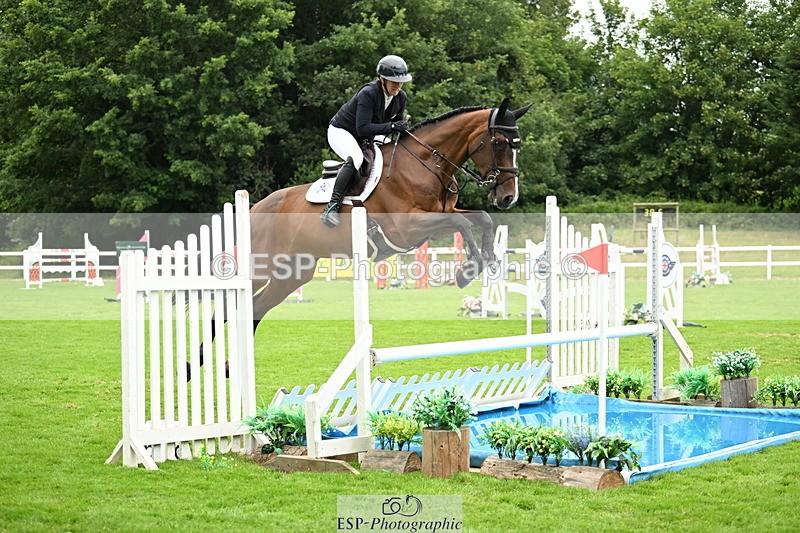 250705A-123004-14702 - Cls 30 Snr Foxhunter 2nd Round
