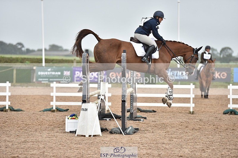 250830-115838-00859 - B-064-Amy.Tough