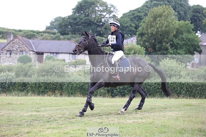 230625-104401-01436 - XC 90cm 9.45 to 11.00