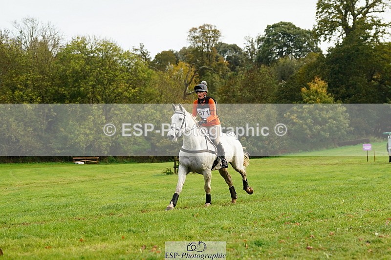 251025A-154040-21630 - G-571-Zoe.Mccanlis