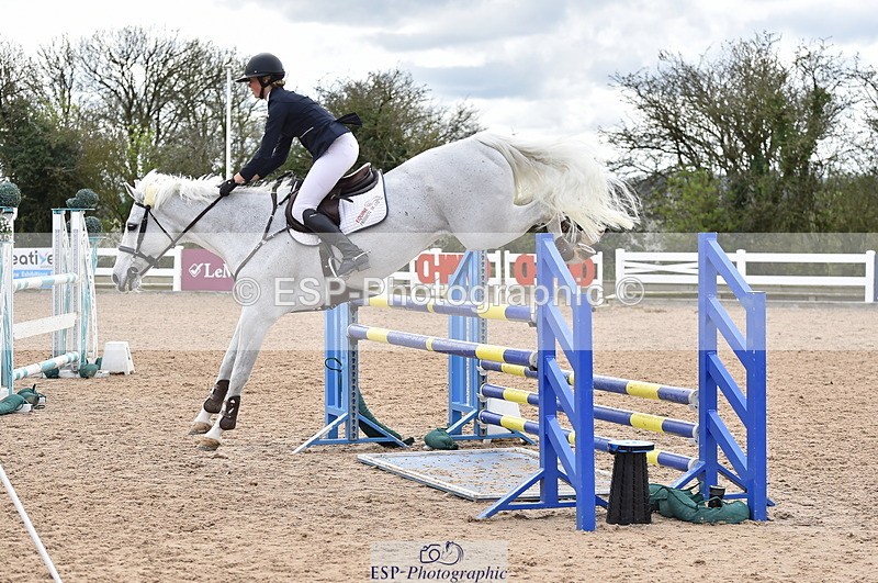 240403A-154036-01019 - Cls 5 Foxhunter and 1.20m Open