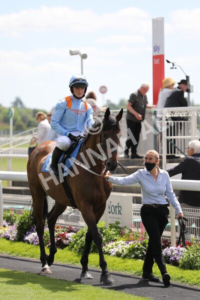 yr12062021r1-5 - Race 1 2.00pm Queen Mother's Cup