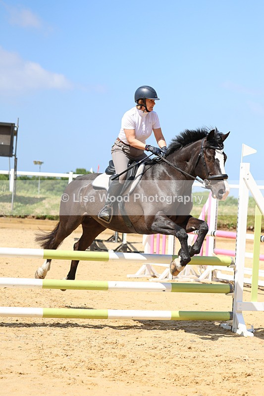 3E7A9728 - Class 8: Senior 80cm