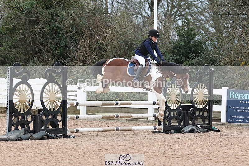 241116X-100818-00747 - Cls 08 Pony Winter Nov Champs