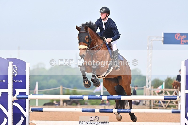 260509-104653-01680 - Cls 26a Snr Foxhunter