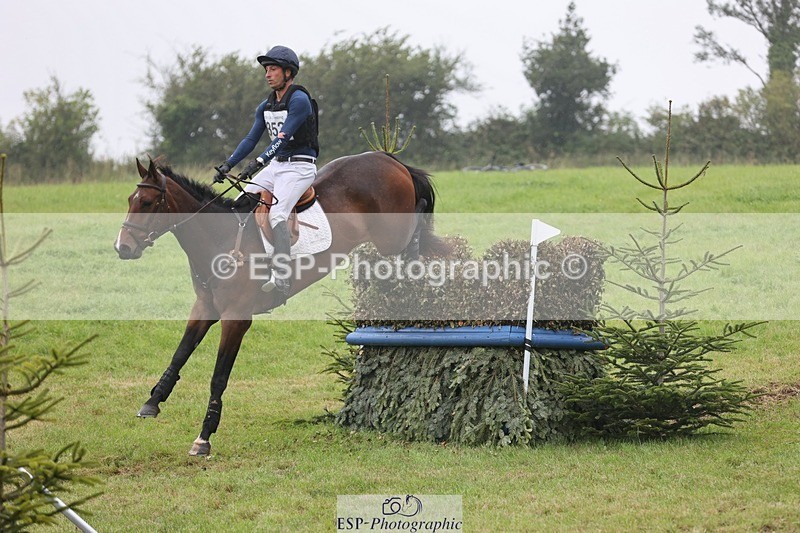 240901A-120515-07333 - 353-Tim.Price-MONBEG.CRYSTAL.CLEAR