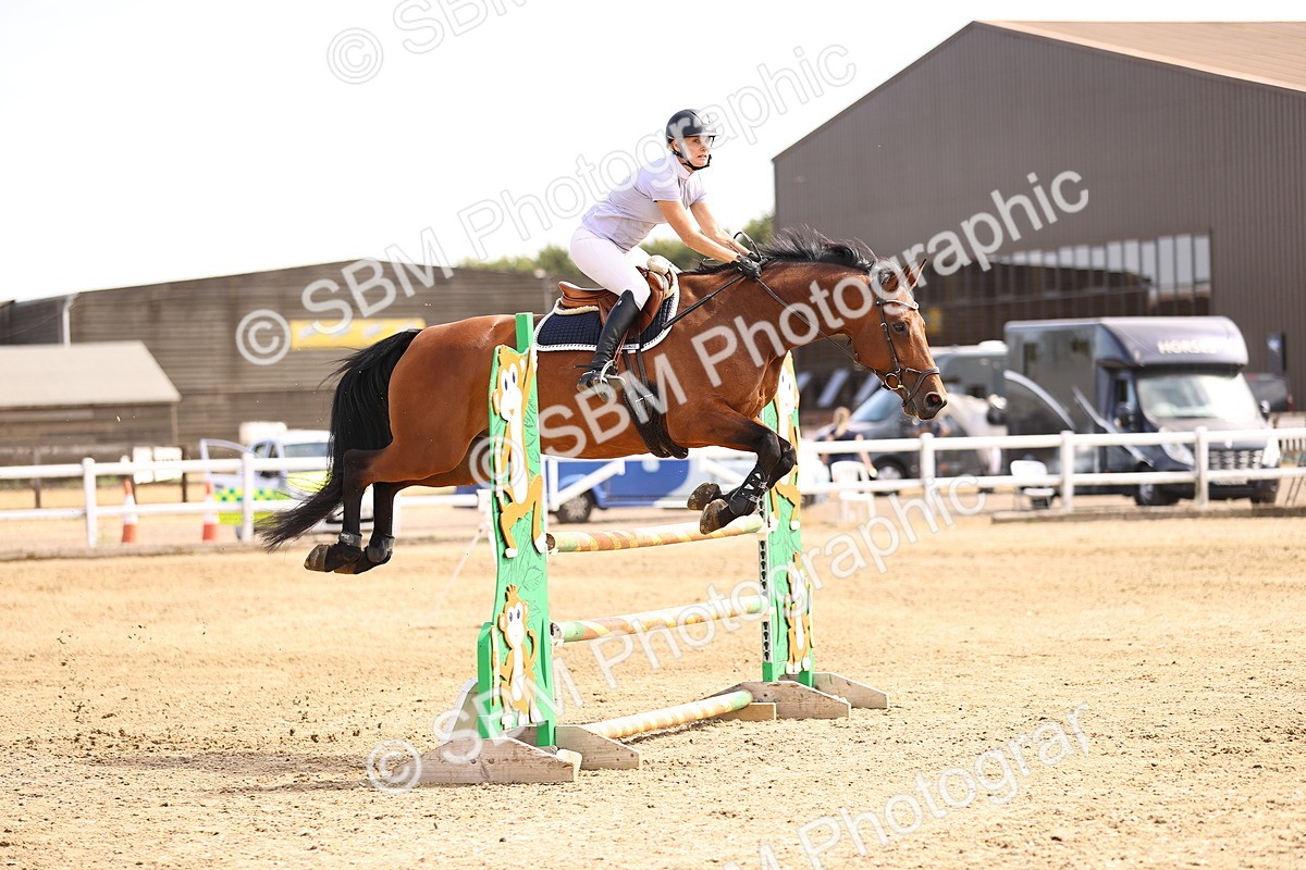 SBM_001052 - Class 4 - Senior Discovery - 1.00m Open