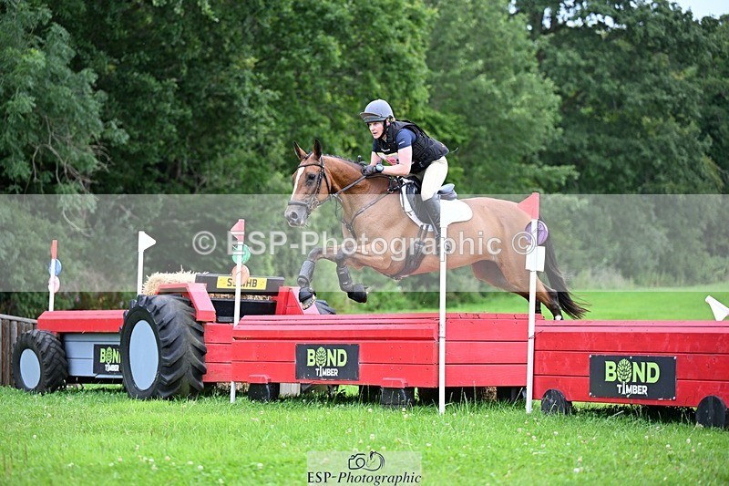 240803-132319-06585 - 152-Suzanne_Ross-FINDATIE_BRACKEN