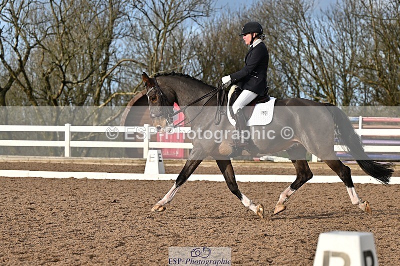 241214-141408-02761 - 153-Sally.Bell-Hilton.VI