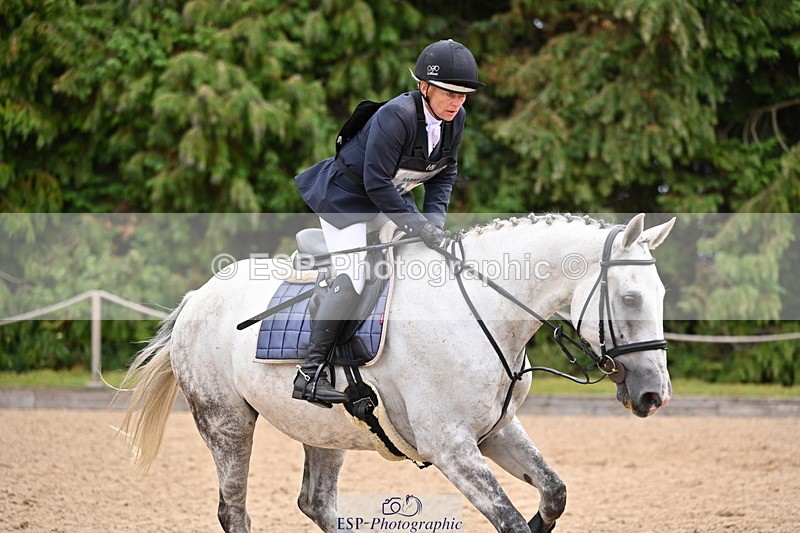 250802A-122221-02981 - B-087-Sarah.Lowe-DARK.DE.ST.PRIEST