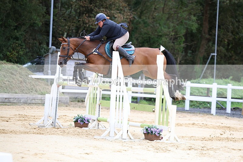 3E7A3158 - Class 8: Senior Newcomers/1.10m open