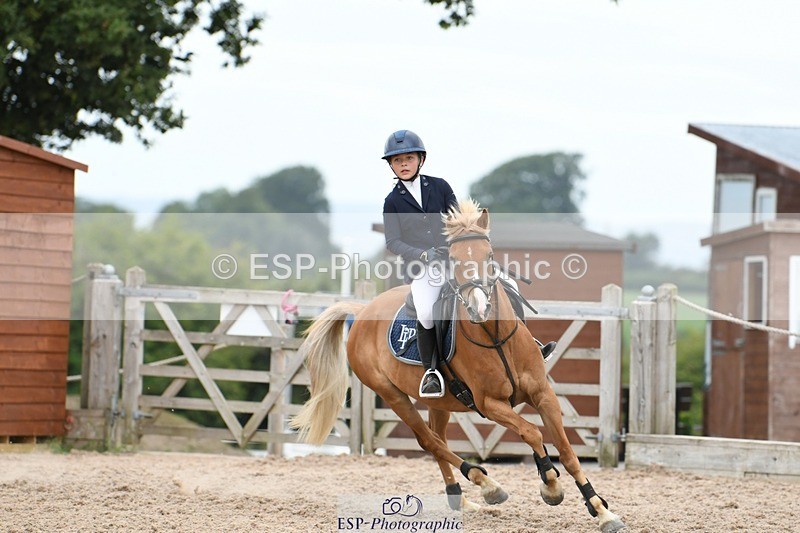 250807-103604-00199 - 80cm Round 1