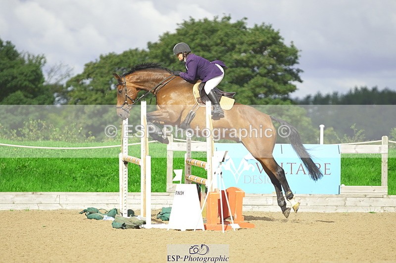 230806A-093358-00785 - Cls 12 Snr 1.05m