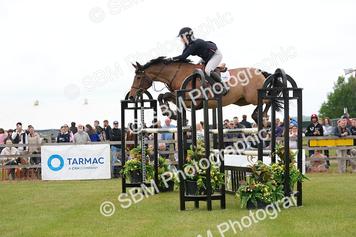 SBM_06449 - Class 202 - National 1.40m Open