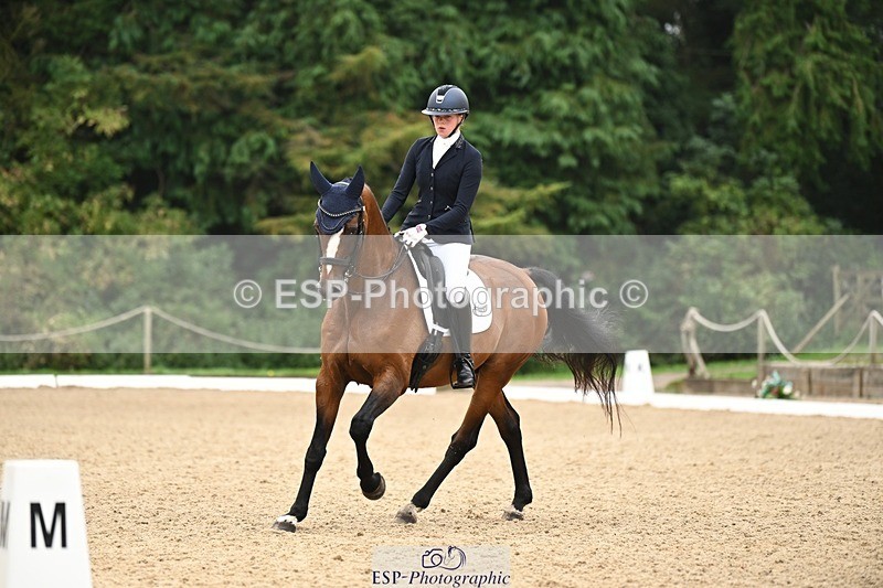 240811-115239-05631 - 305-Emily.Coller-Iondale