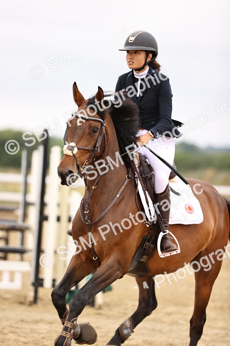 SBM_024443 - Class 8 - Clear Round