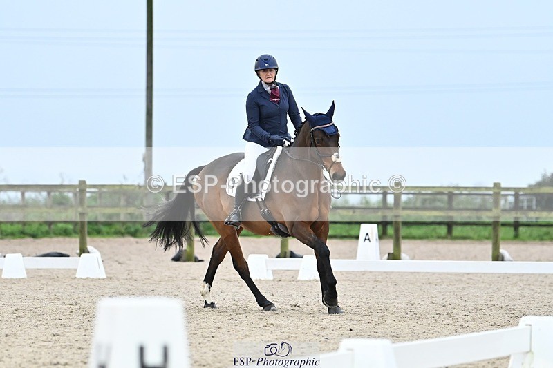 241103-155344-03258 - Novice 1 - 14.44 to 16.08