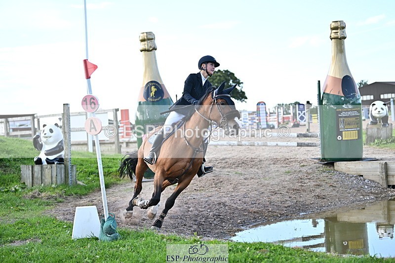 240913A-171617-05617 - Cls 19 Snr 1m Open Speed Derby