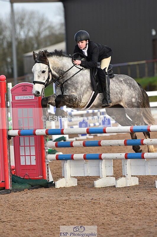 240210A-113500-00993 - Cls 8 Pony Newcomers & 1m Open