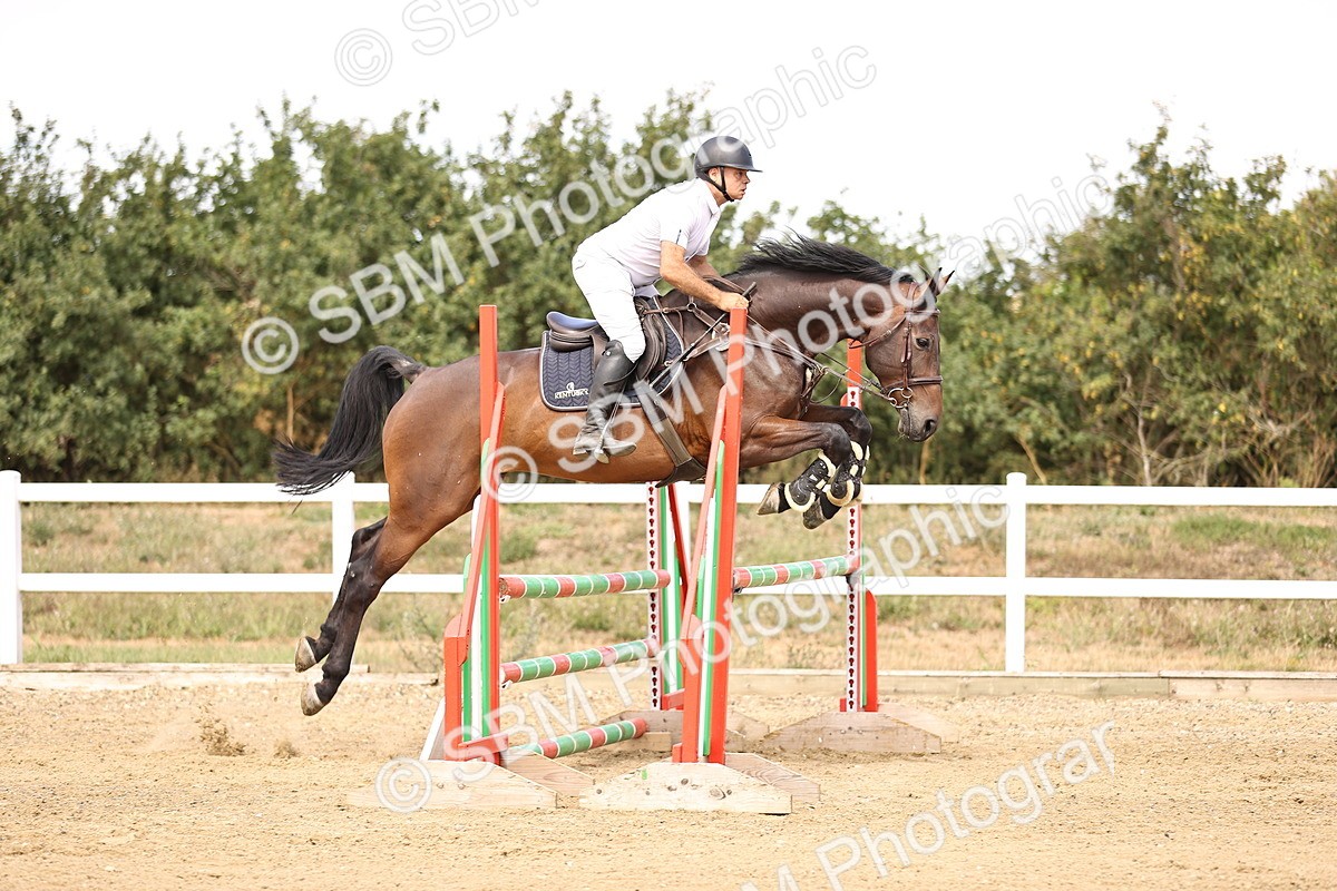 SBM_001151 - Class 4 - Senior Discovery - 1.00m Open