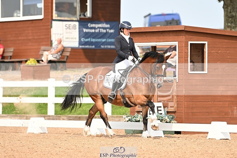 250816-155138-06280 - 030-Jane.HendyCefnbangor.Rob.Roy