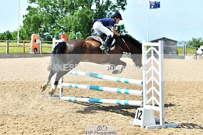 230625A-115752-03870 - Cls 34 Stepping Stones 128 + 138cm