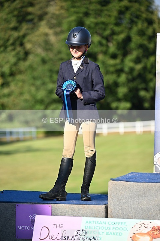 250822A-171406-24460 - Friday Presentations