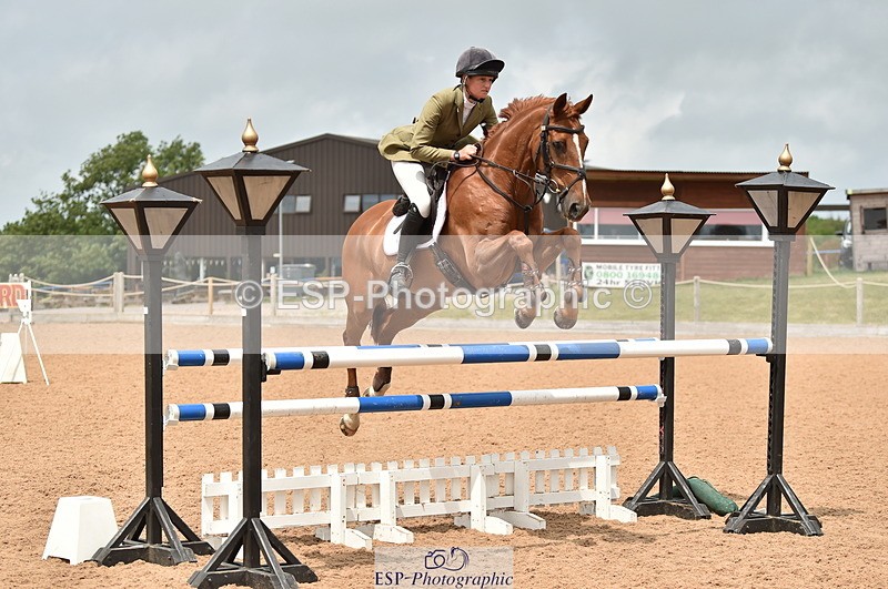 230621A-132218-00402 - Cls 6 National 1.30m