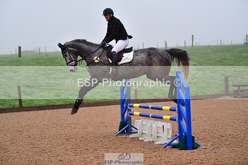 240214A-094022-00018 - Cls 1 British Novice and 90cm Open