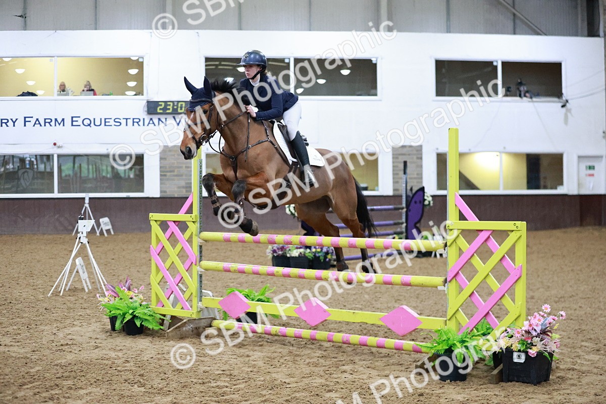 SBM_001211 - Class 4 - Senior Newcomers - 1.10m