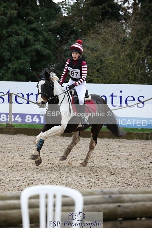 231118-135503-02050 - Cls 3 90cm