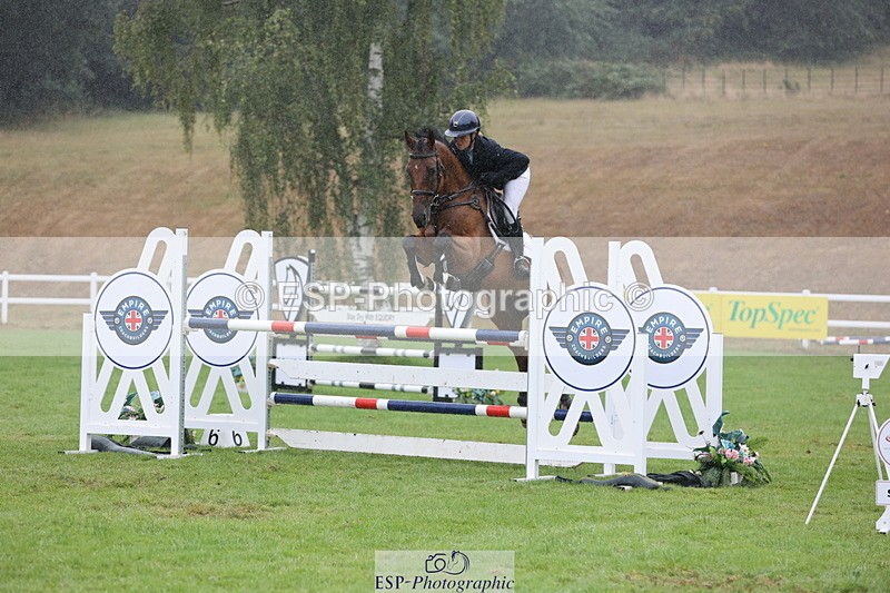 250830A-133720-06730 - Cls 16 Snr Newcomers and 1.10m Open