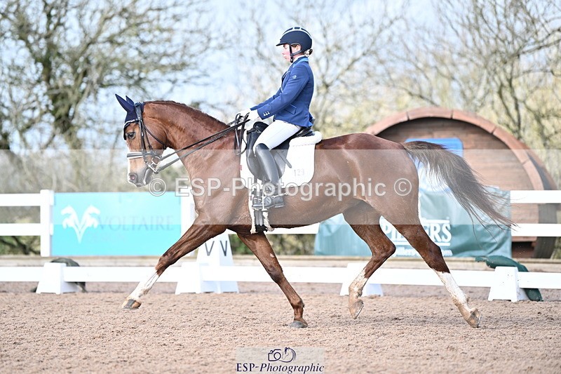 240218A-125933-07495 - 129-Caroline.Baker-Phenomenon.I