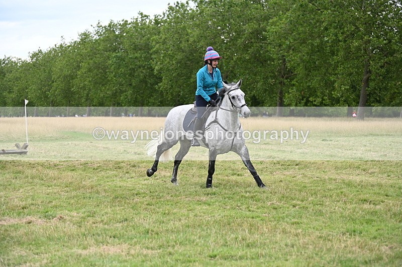 WJ6_5004 - Time at Jump 13:04 to 13:34