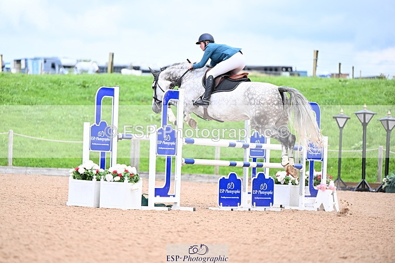240726A-135008-01520 - Cls 3 Snr Foxhunter