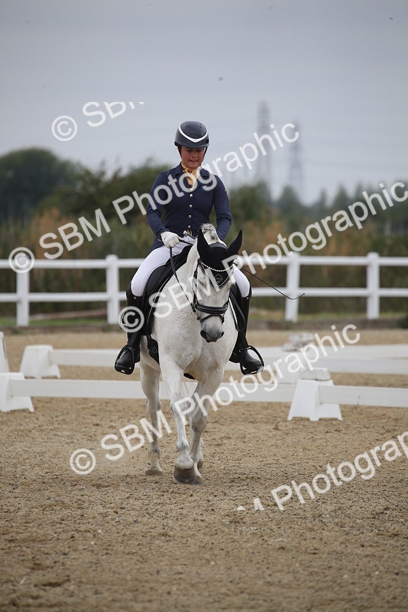 SBM_005561 - Novice 5 - 8.30.10.39