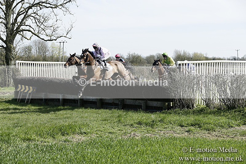 PtP 250317 92 - V.W.H. Hunt Point-to-Point Siddington 25/03/17