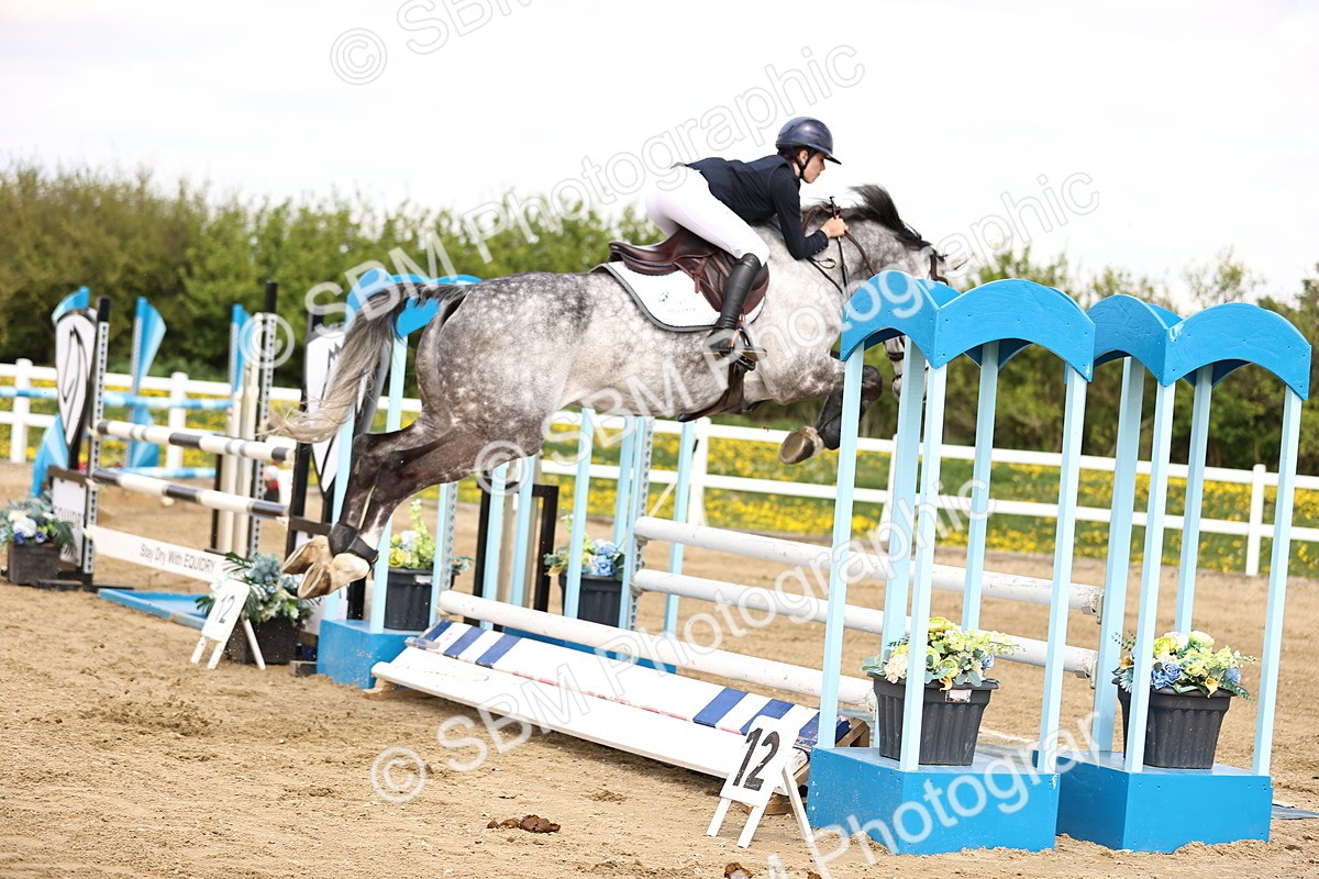 SBM_002321 - Class 11 - Senior newcomers - 1.10m