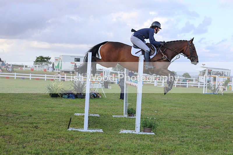 3E7A4818 - Class C1: Showjumping Senior Newcomers/1.10m open