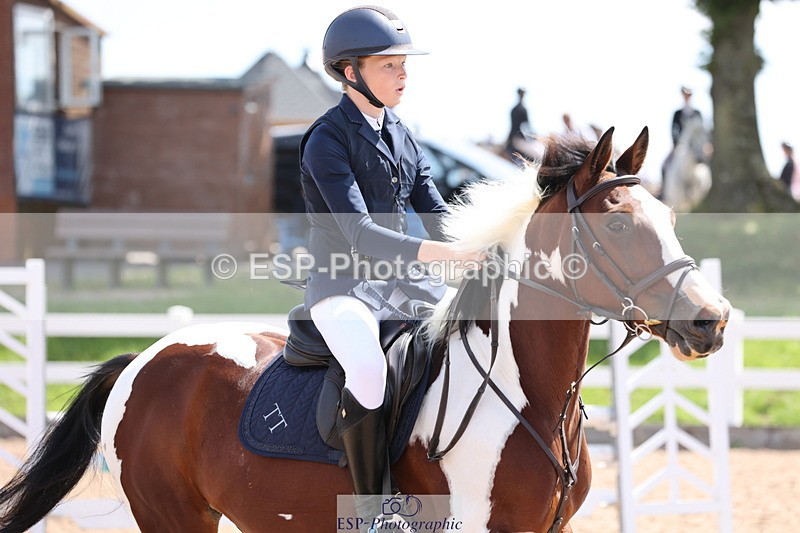 240629A-111849-04489 - Cls 17 Discovery and 90cm Open