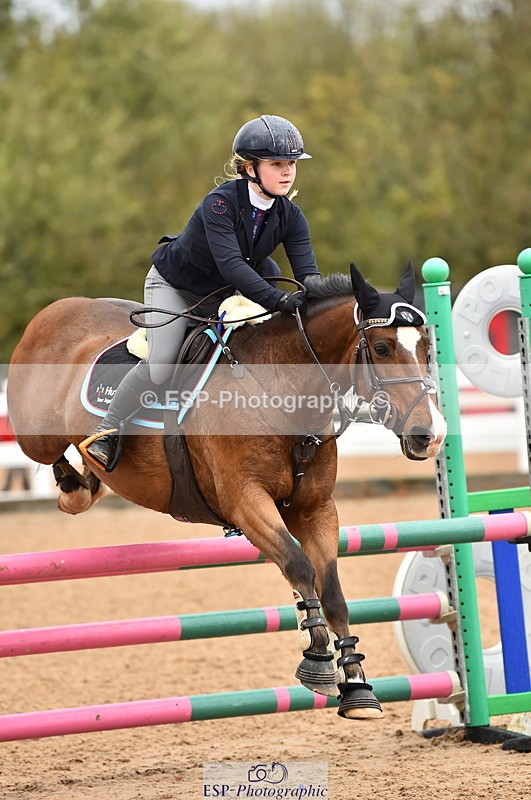 231028A-121630-01086 - Cls 3 Discovery & 90cm Open