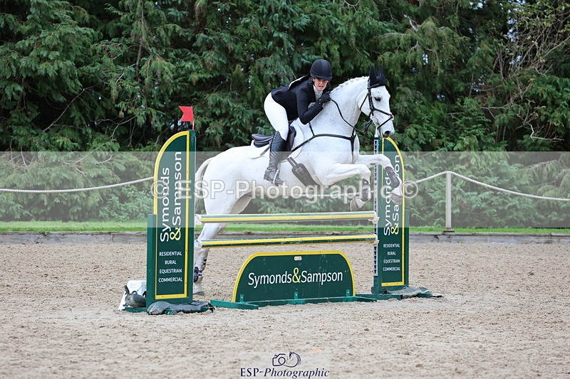 251026A-142927-26348 - G-558-Chloe.Chamulewicz