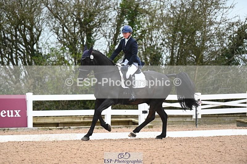 240323A-122752-02833 - DR Novice 34