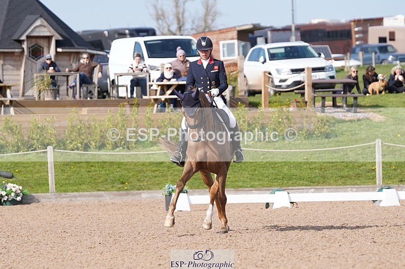 250404-162546-07702 - 138-fiona.bigwood-Donna.Bella