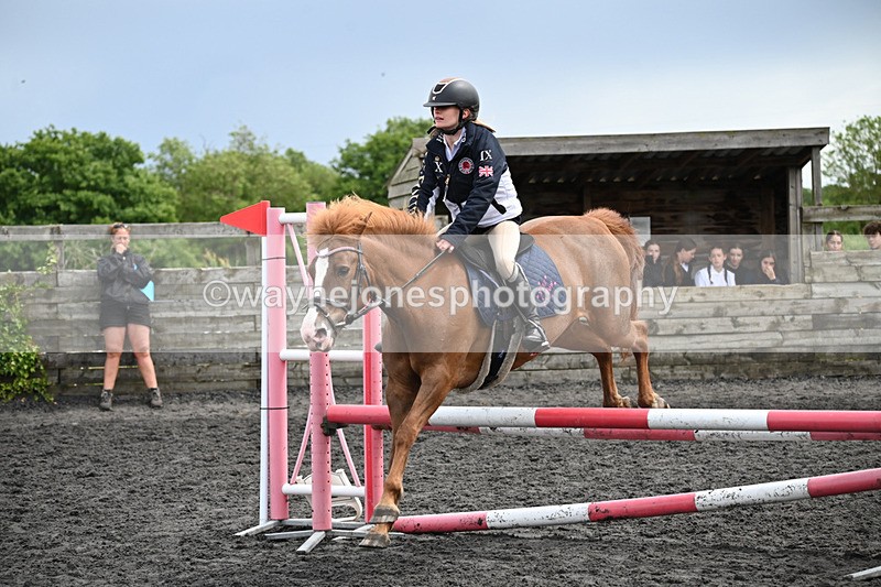 WJ6_0649 - Class 14 Intermediate 75cm