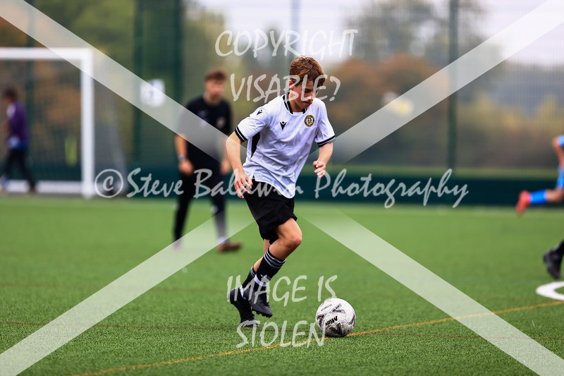 1DX31311 - 2025-10-12 FC Abbey Meads U15 Blue V Hungerford Town Juniors U15 Black