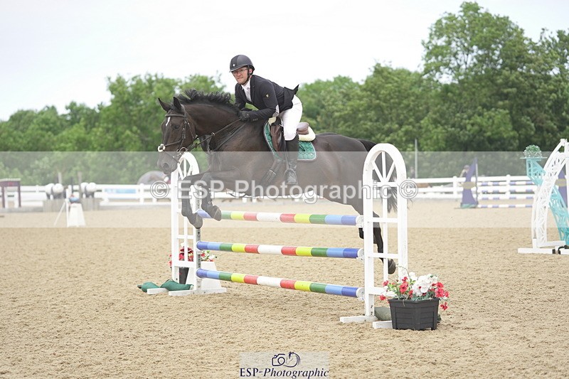 230810A-134400-02498 - Cls 4 1.05m Amateur Quali