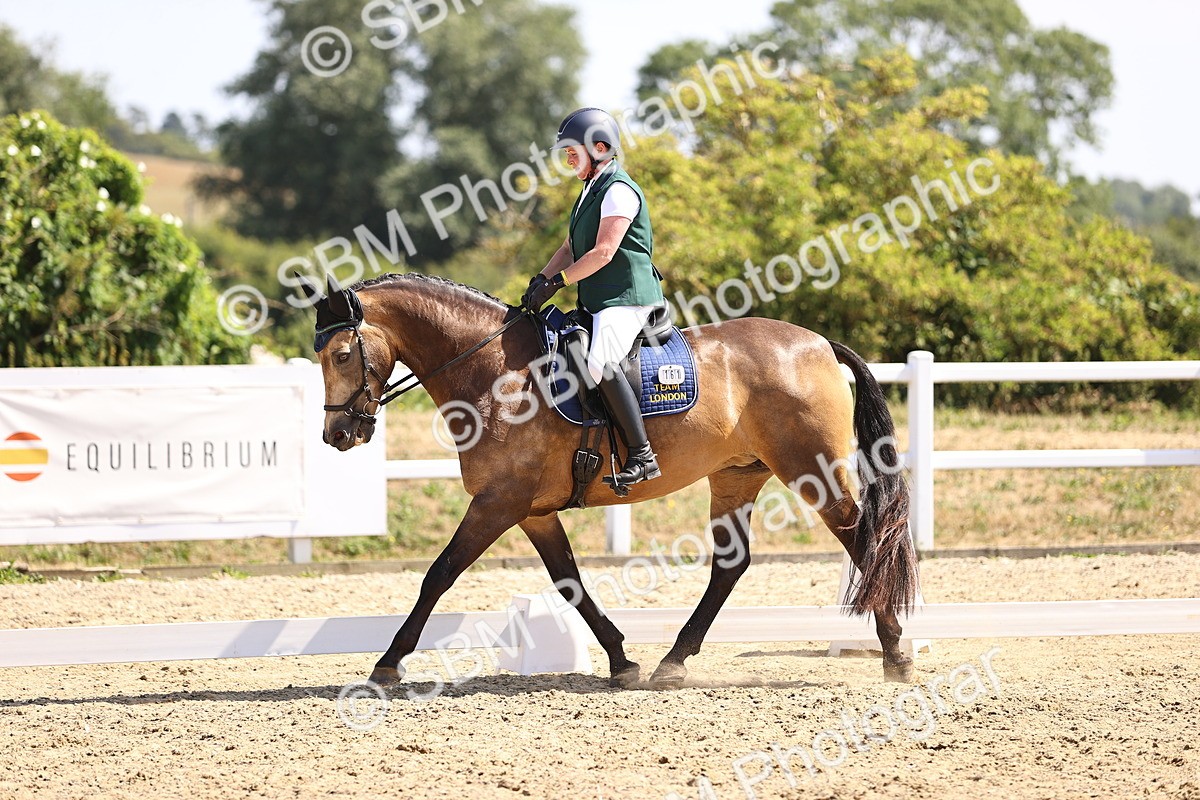 SBM_009477 - Novice 5 - 9.50-10.53